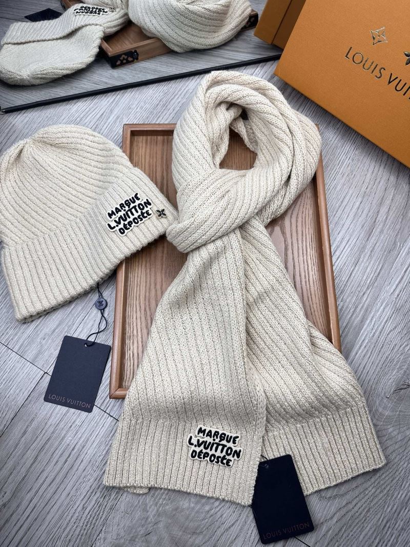 Louis Vuitton Caps Scarfs